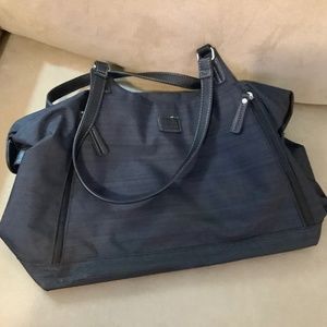 2 Roots Carry All Bags